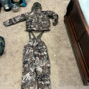 Red head Large camo jacket/overalls